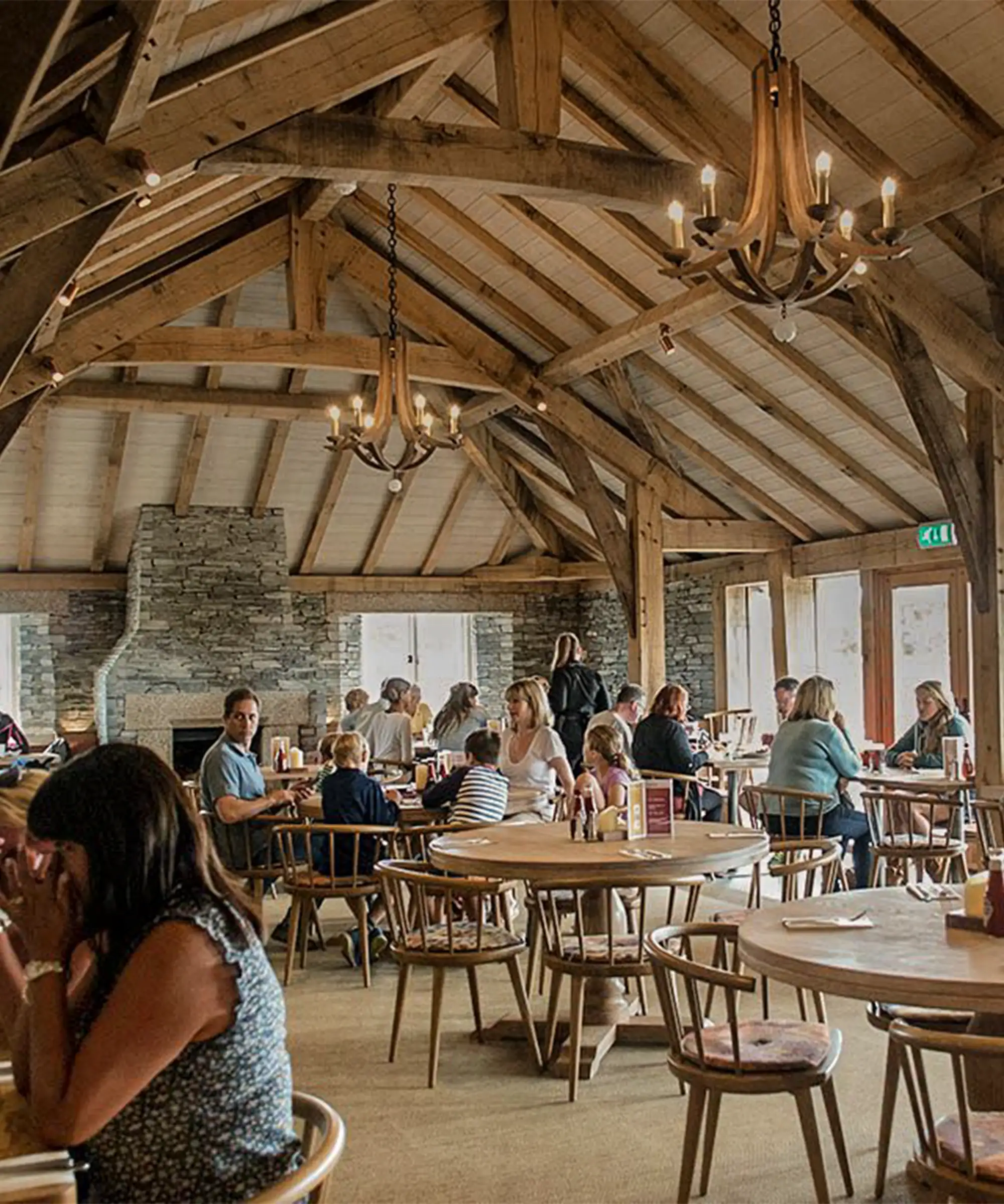 The top 6 restaurants near Borough Farm