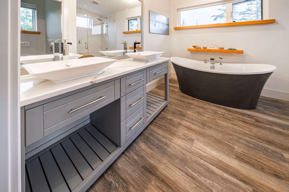 Professional house cleaning services in a bathroom in Comox Valley, BC, Canada.