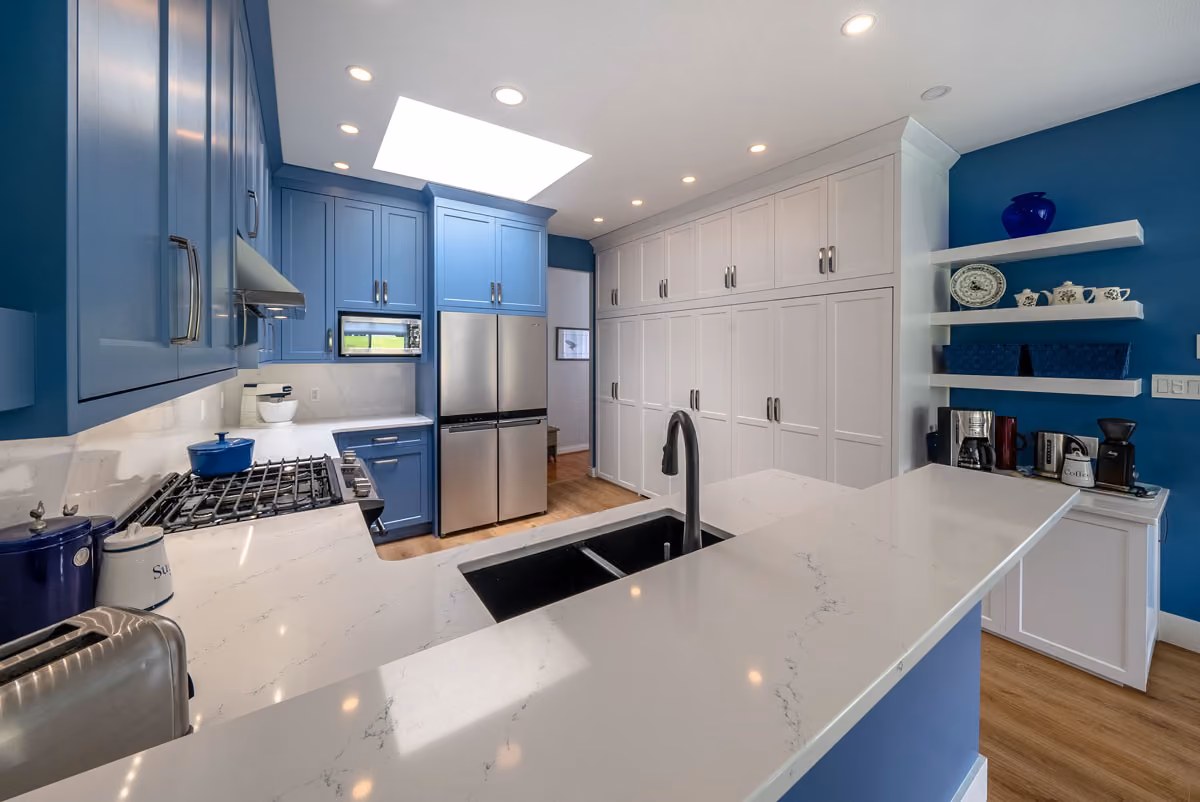 The result of professional house cleaning services in Comox Valley, including Campbell River, that show a clean house. 