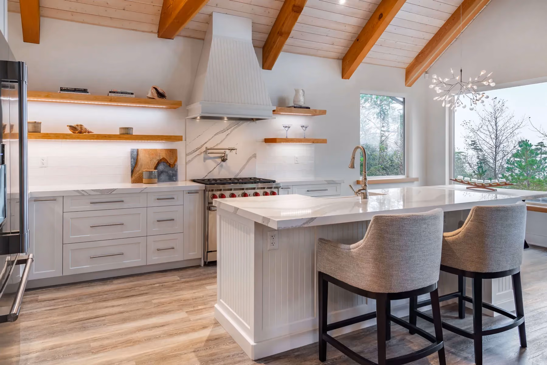Professionally cleaned kitchen in the Comox Valley.