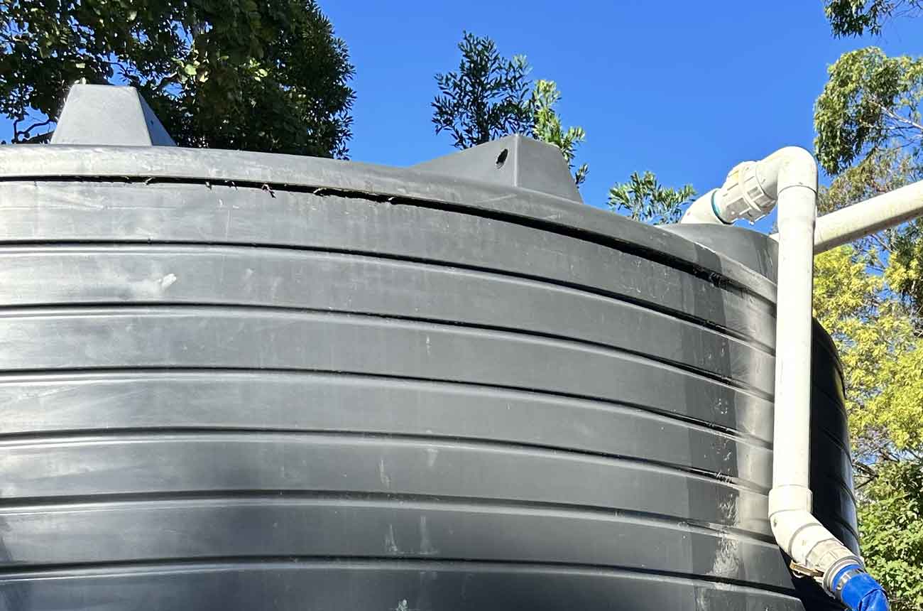 Sunshine Coast Poly Tank filling