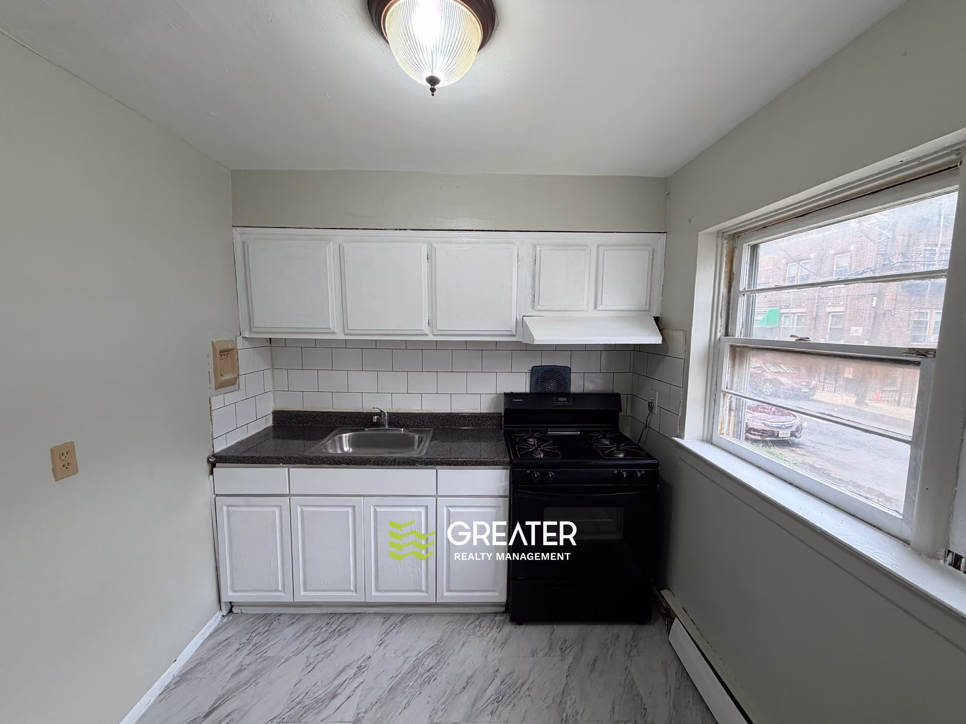 48-50 Carteret St, Newark, NJ