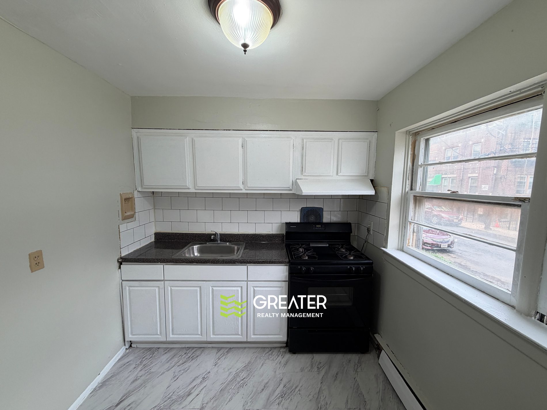 48-50 Carteret St, Newark, NJ