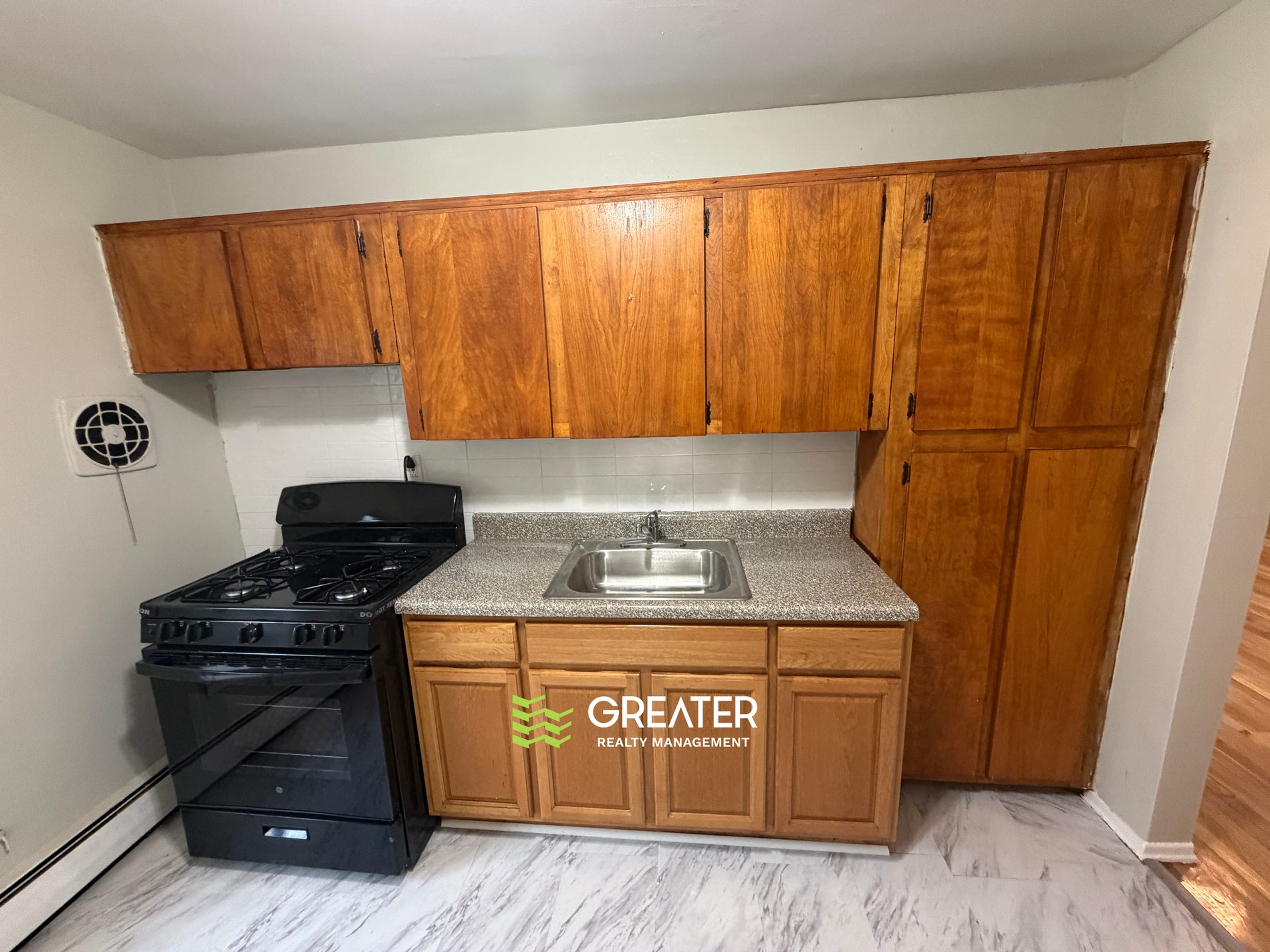 111 Lincoln Ave, Newark, NJ