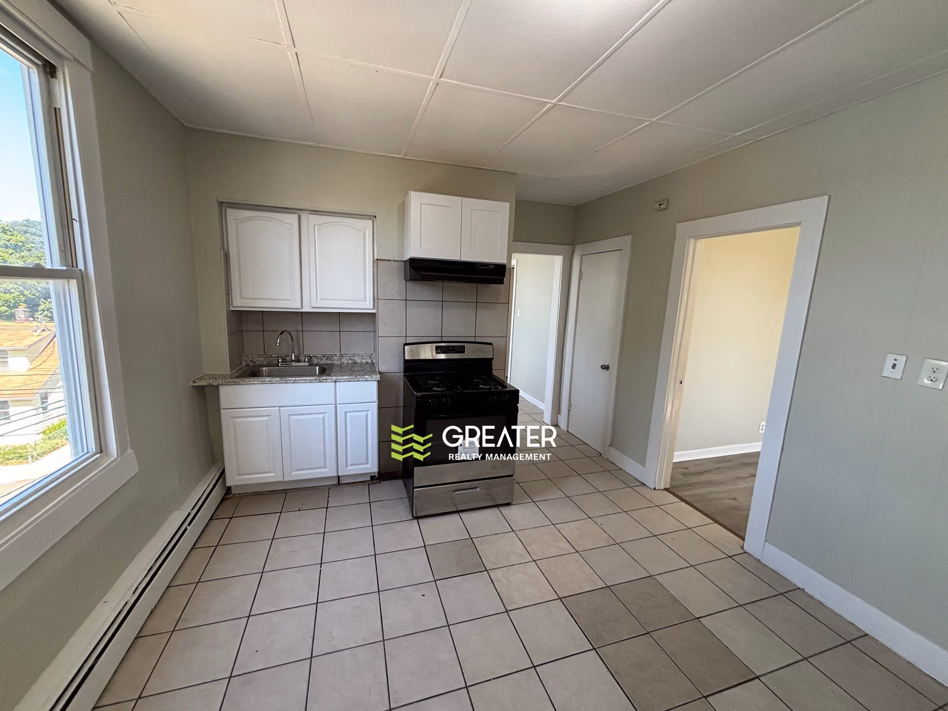 3 Bedrooms at 42 Doremus St #5, Paterson NJ — photo 1