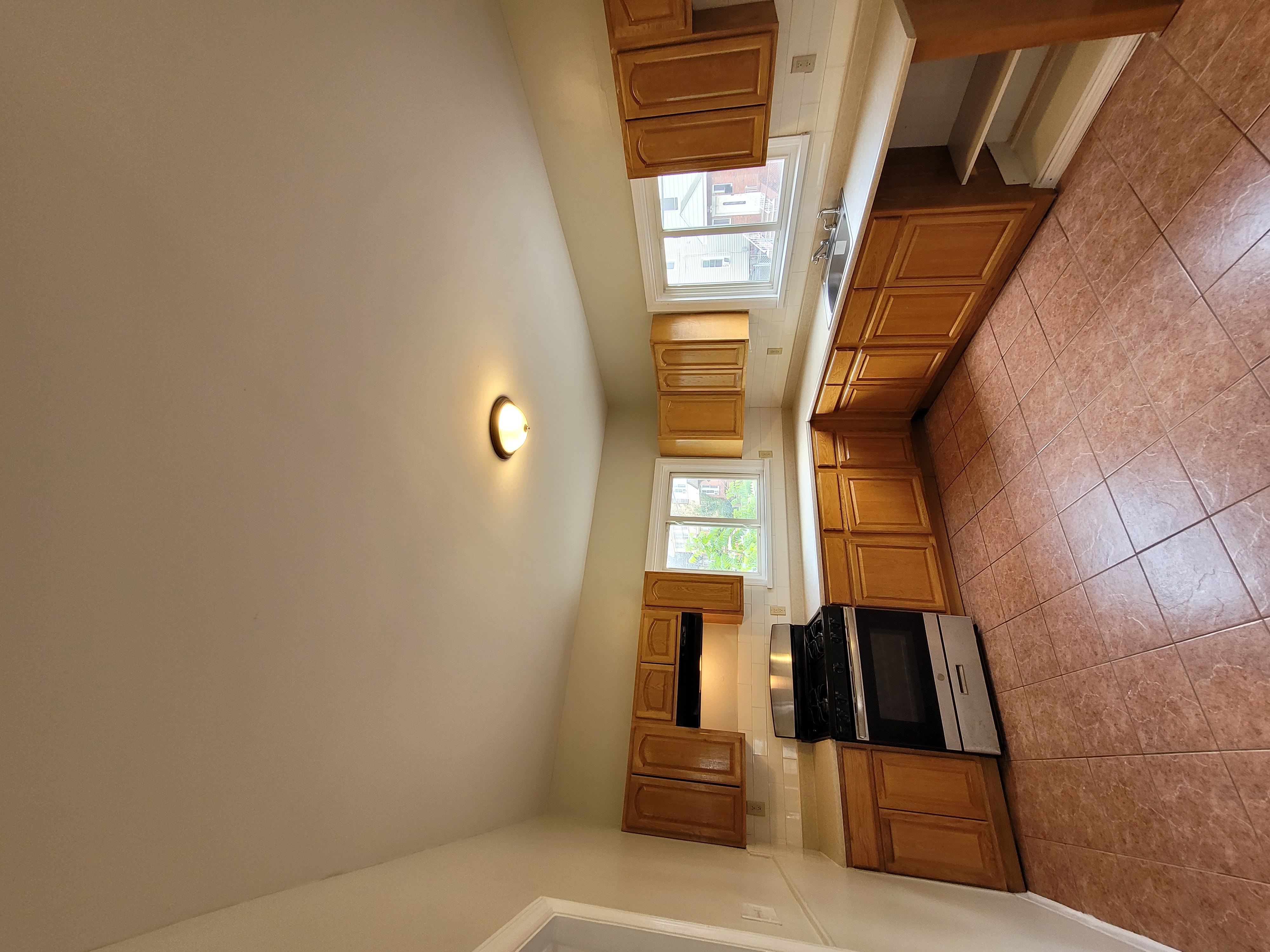 97 University Pl, Irvington, NJ 