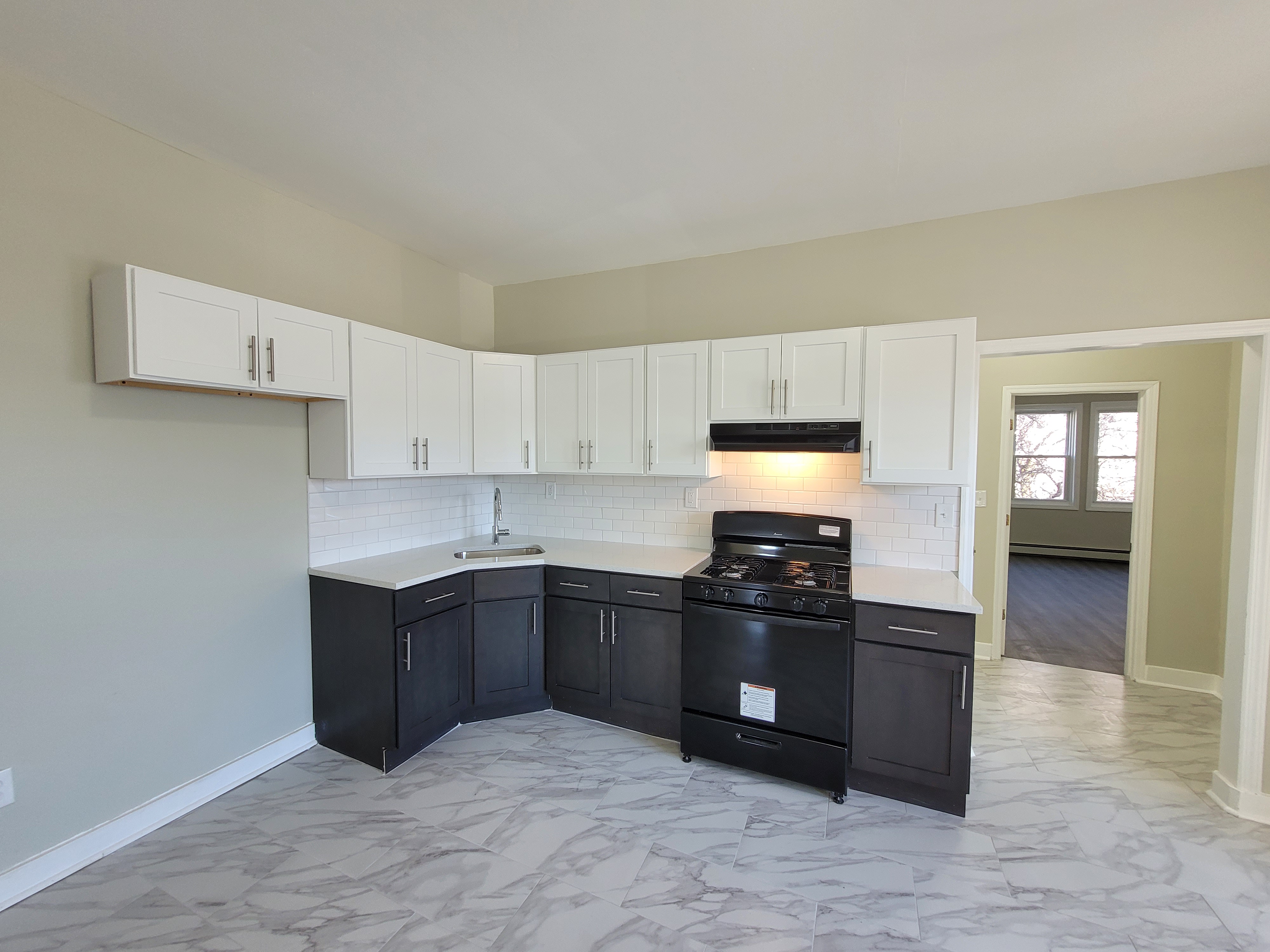 935 Clinton Ave, Irvington, NJ