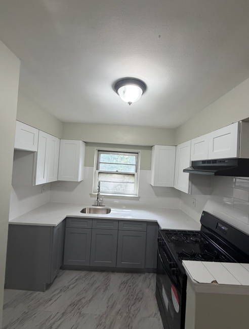 48-50 Carteret St, Newark, NJ