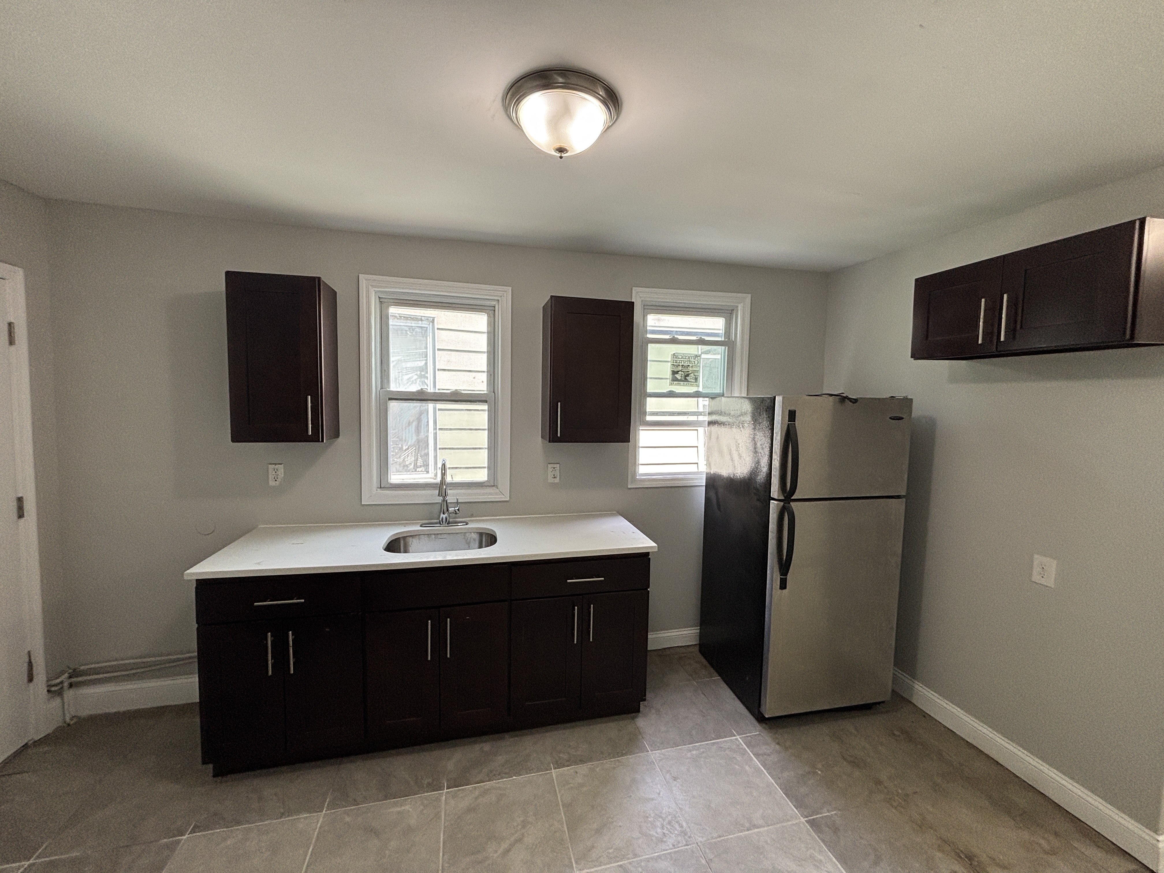 591 S 19th St, Newark, NJ