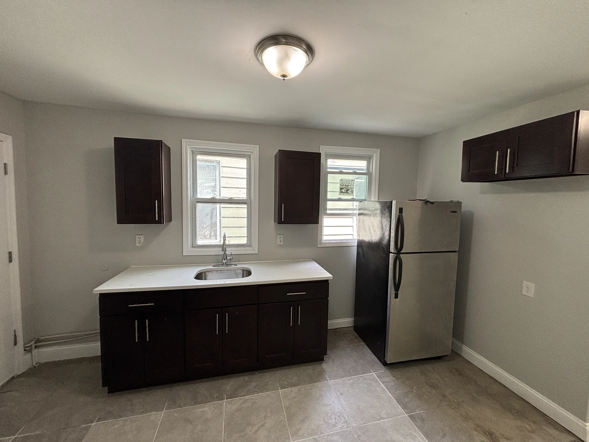 591 S 19th St, Newark, NJ