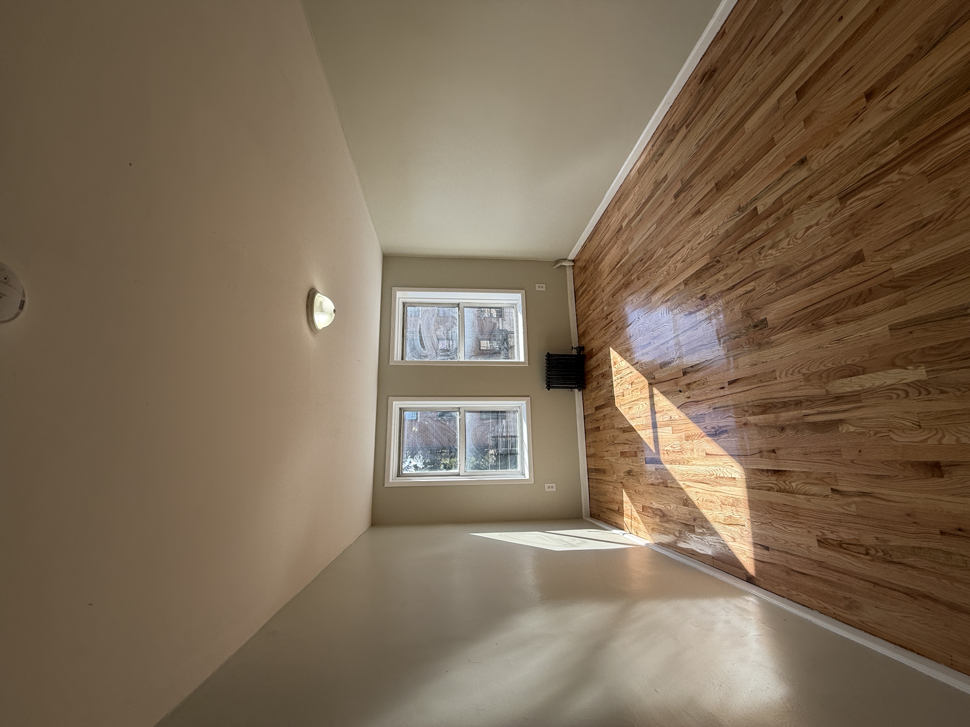 76 N 9th St, Newark, NJ