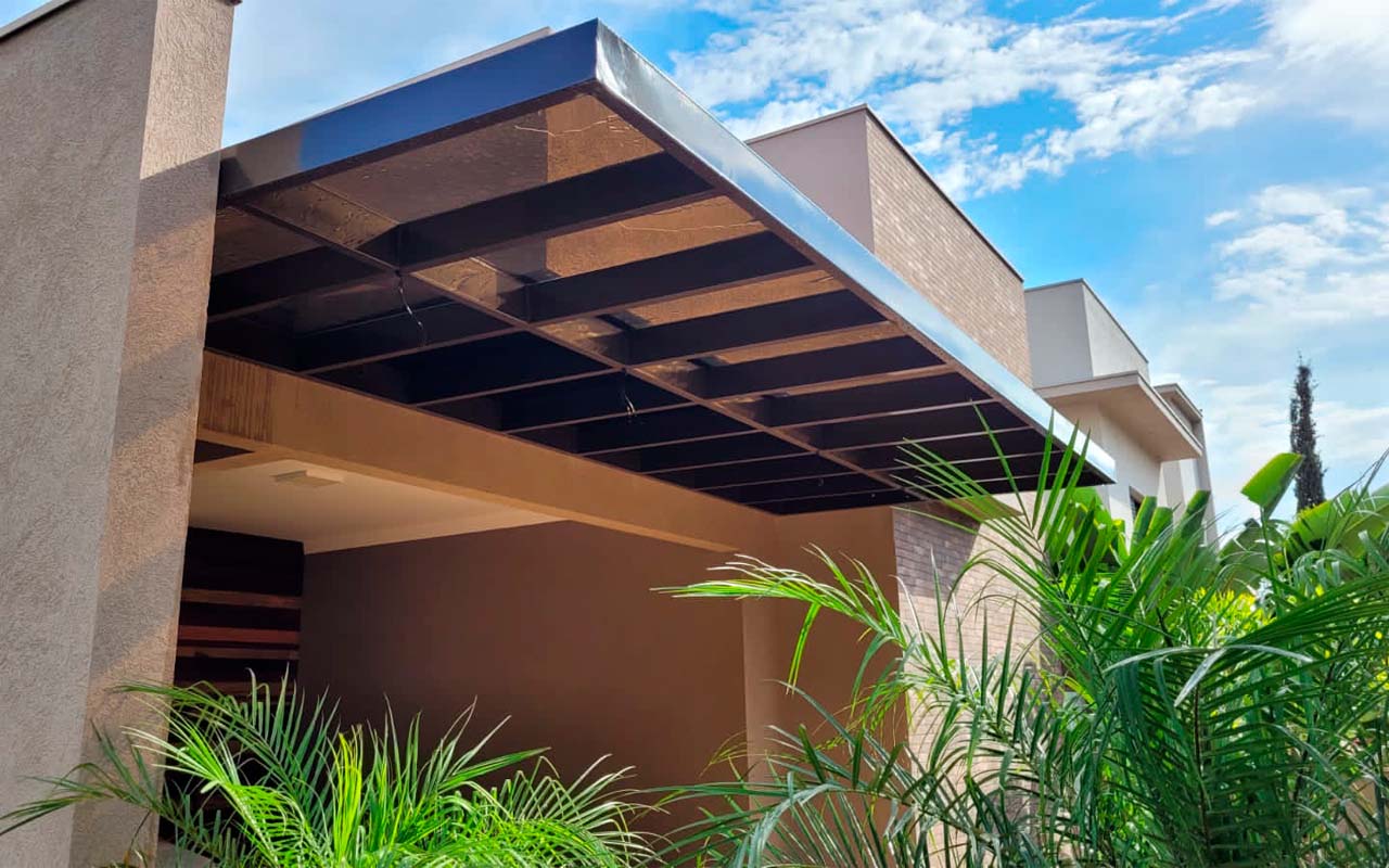 O que é pergolado — e a diferença para pérgola e pergolato