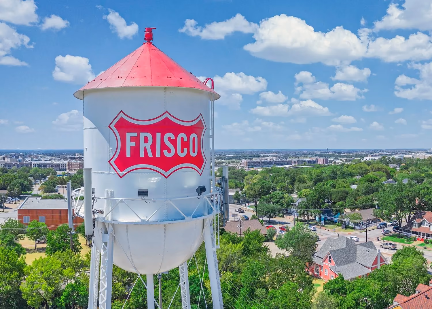 Modern single-family homes in a Frisco, Texas master-planned neighborhood