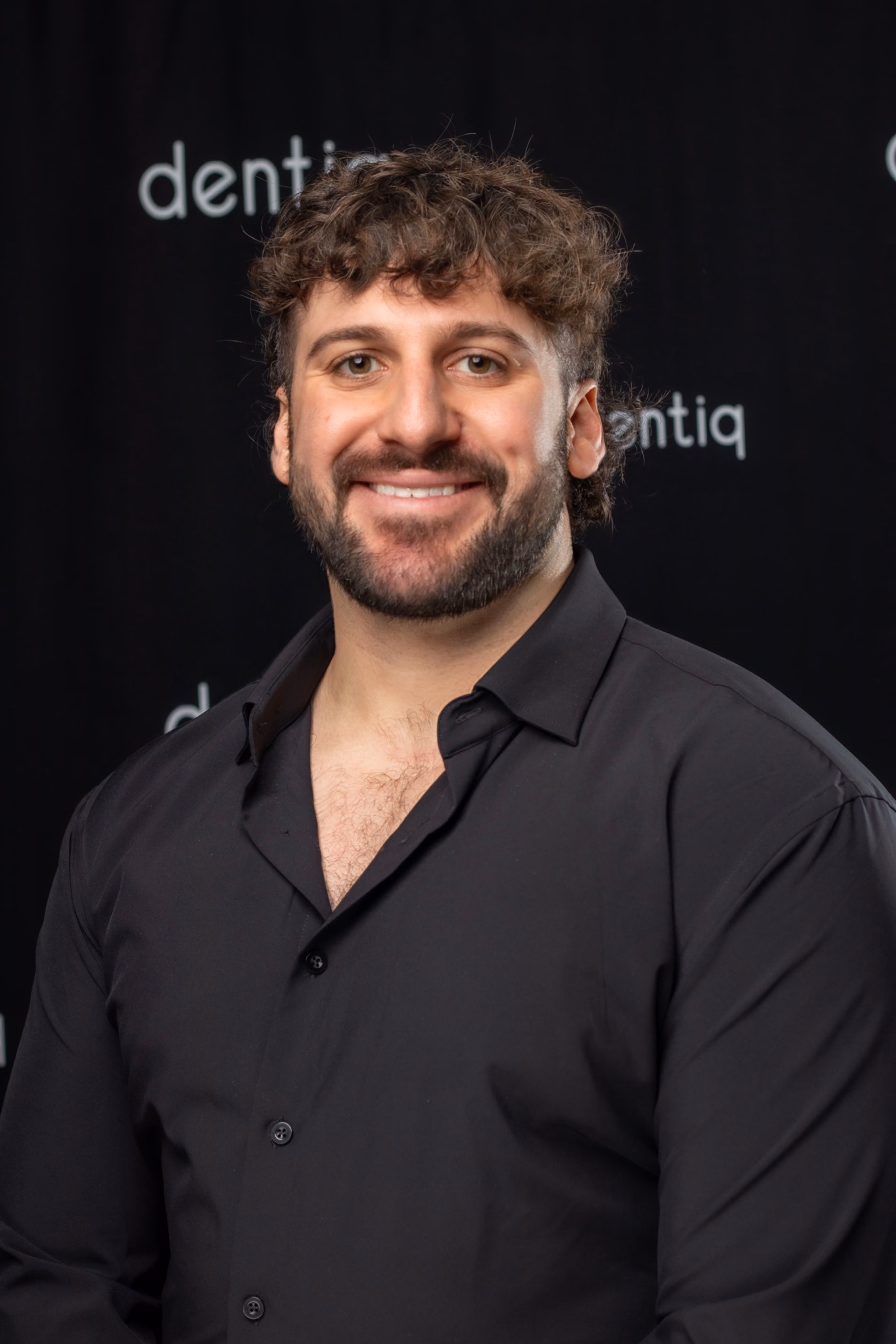 Dr. Jared Stergar, DDS, dentist at Dentiq Dentistry Houston