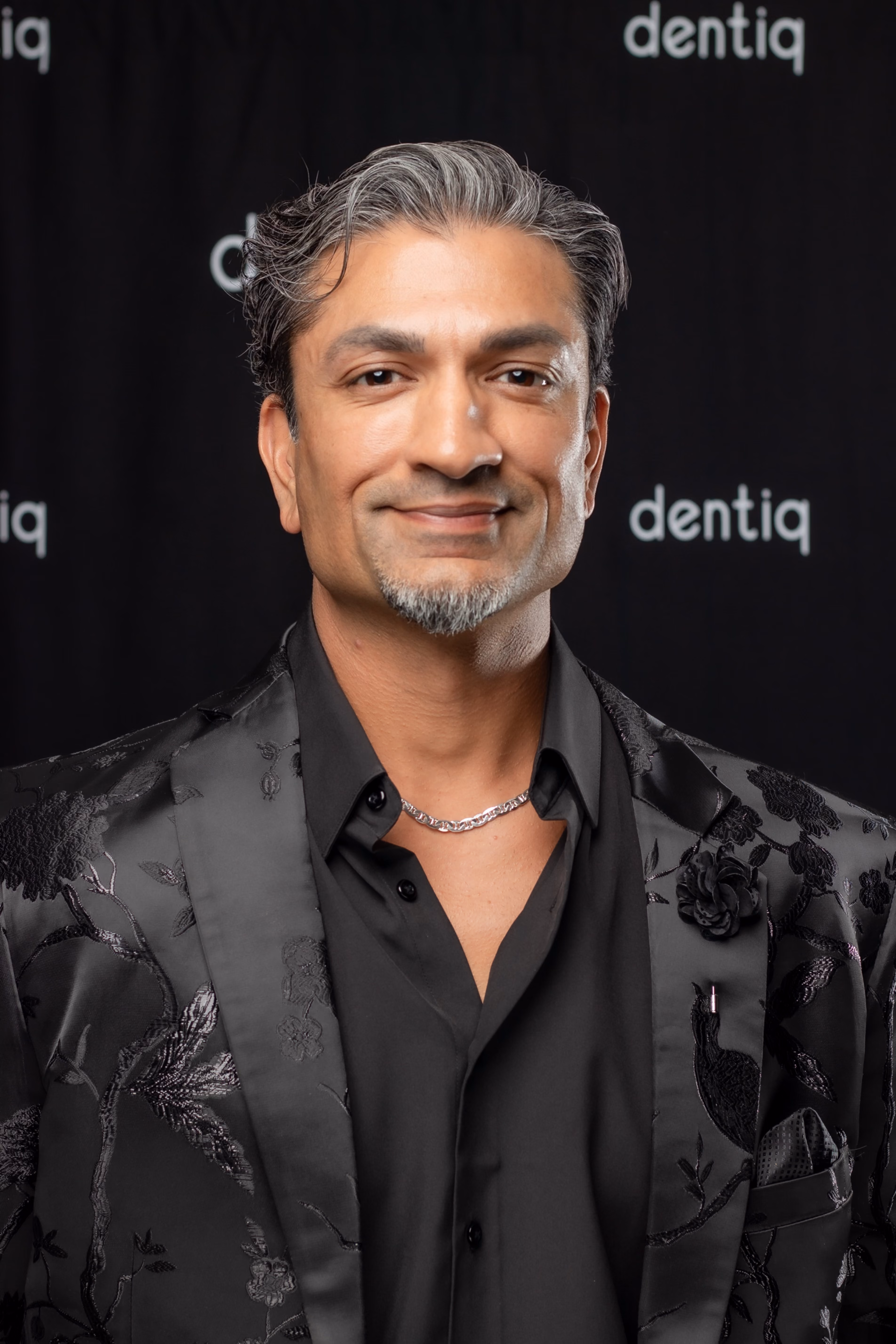 Dr. Shreed Sista, DDS, implant surgeon at Dentiq Dentistry Houston