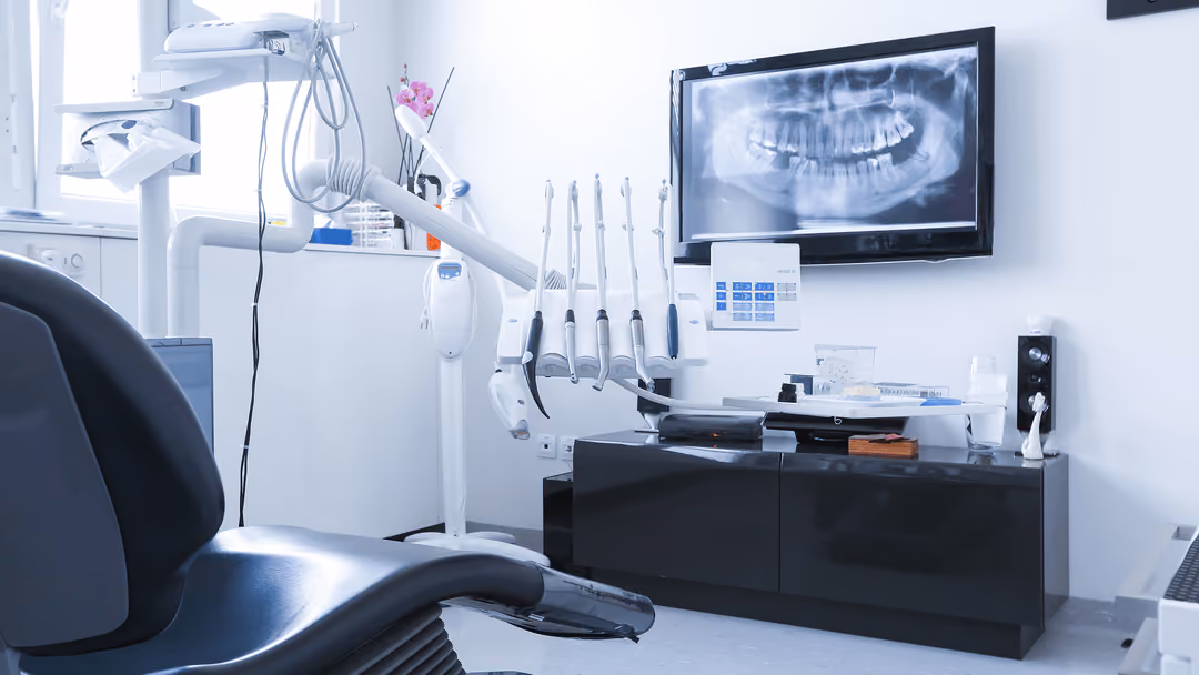 Advanced dental technology at Dentiq Dentistry Houston