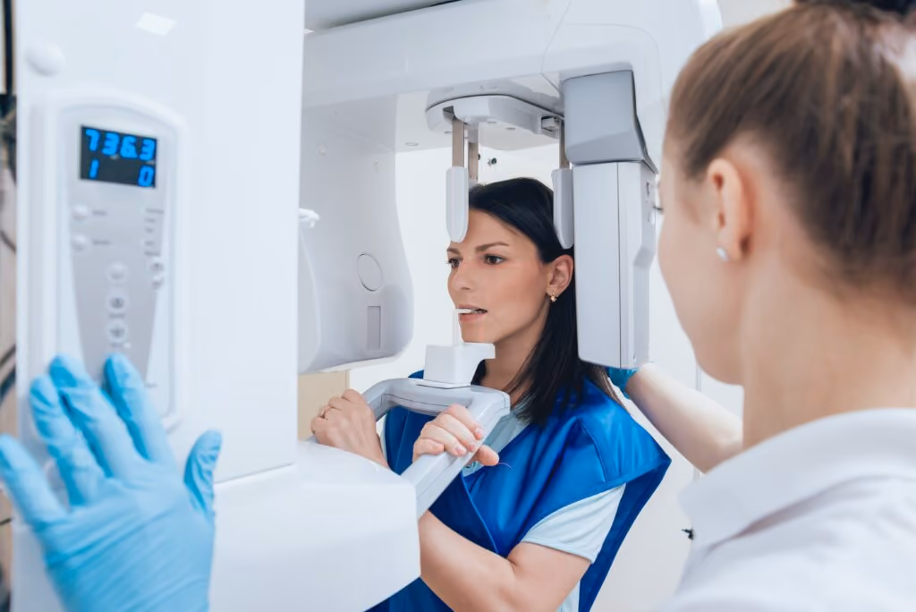 Cone beam CT scanner used for 3D implant planning at Dentiq Dentistry Houston