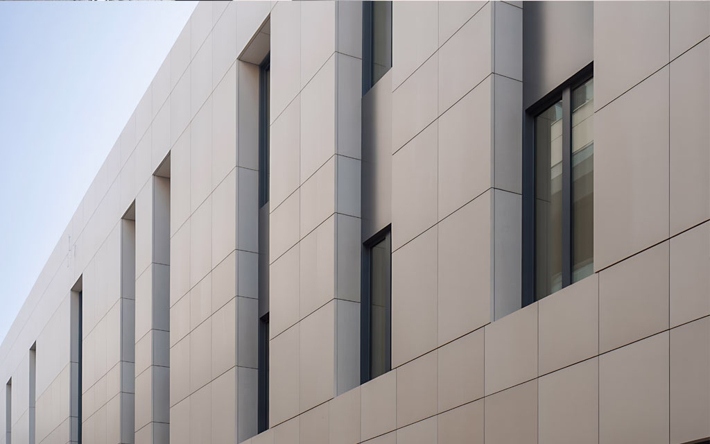 Ventilated rainscreen facade detail