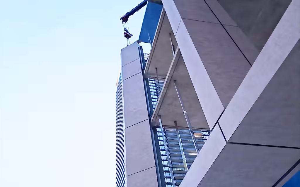 Sustainable building facade