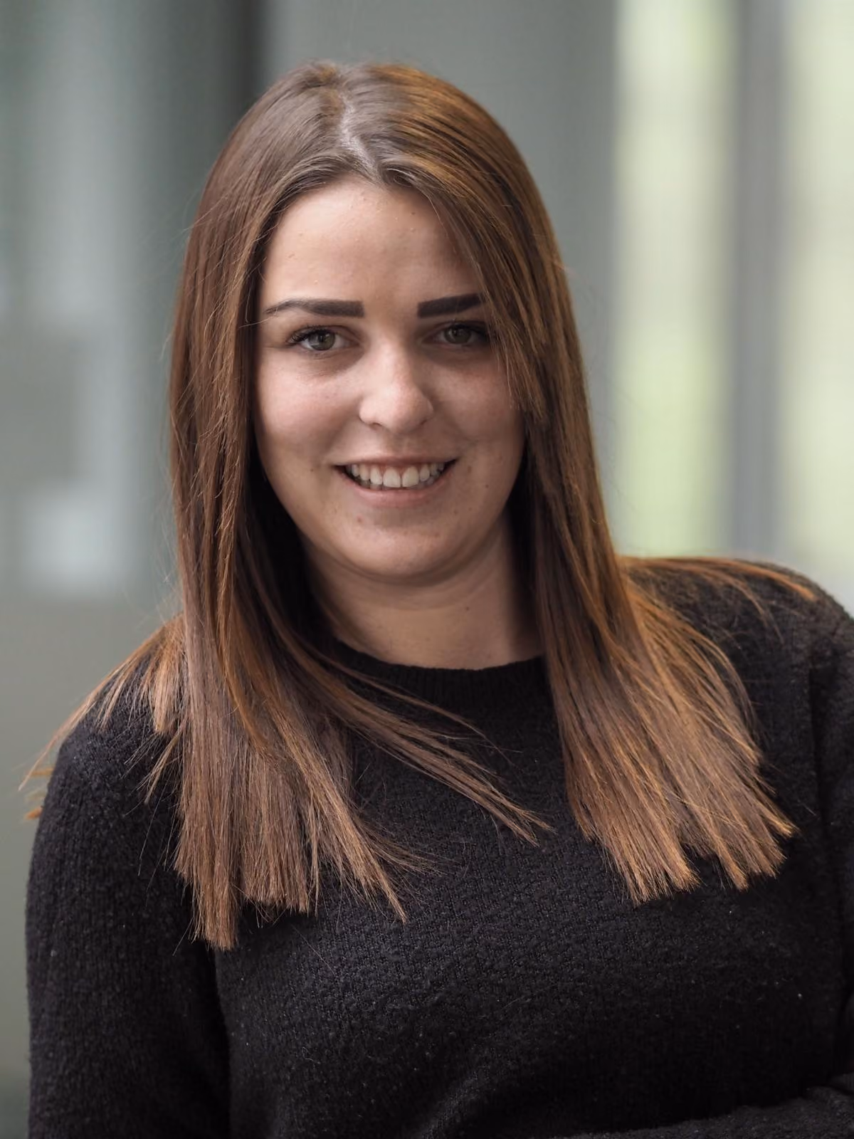 Porträt Amelie Häcker, Zentrale Assistenz