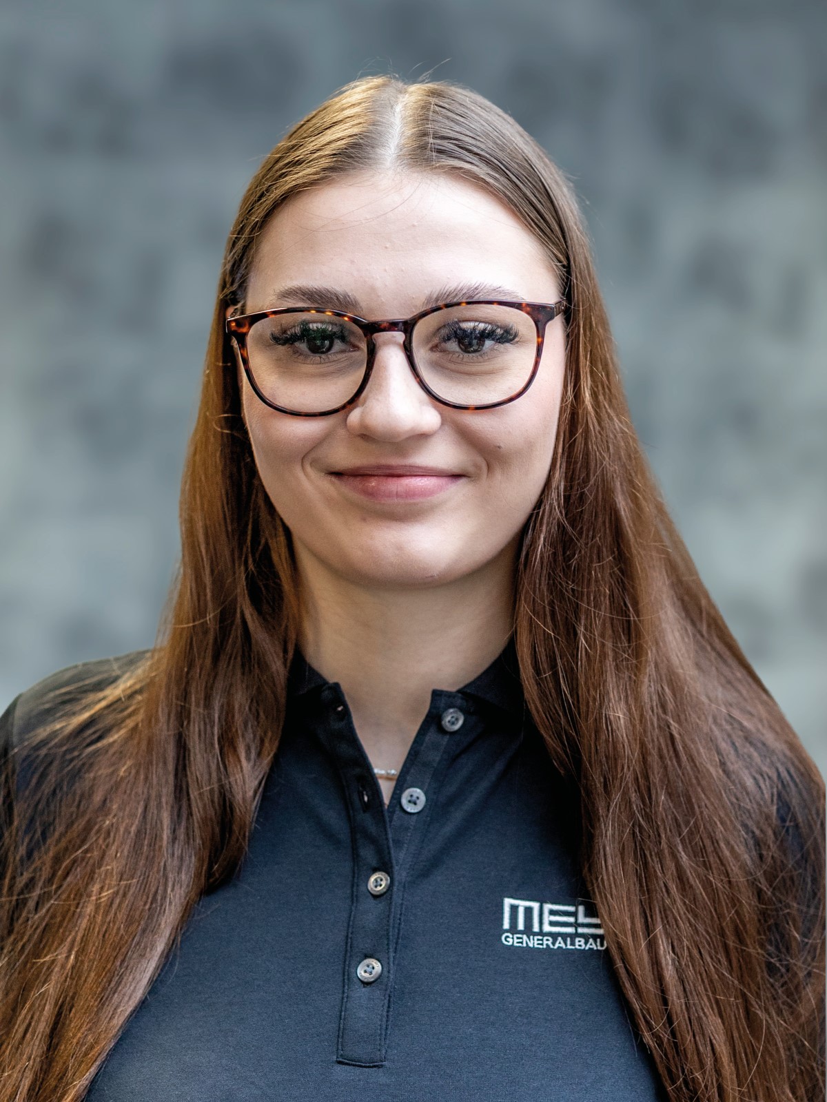 Porträt Lena Teufel, Zentrale Assistenz (Auszubildende)
