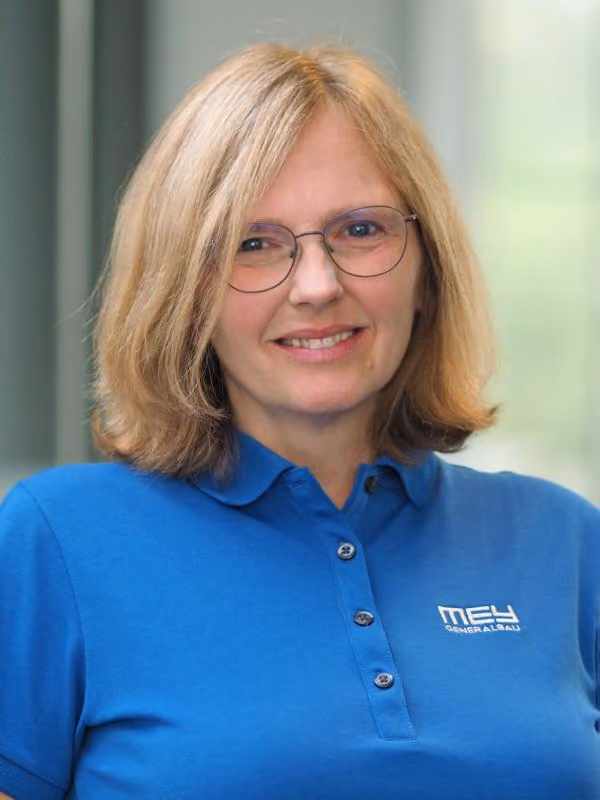 Porträt Margit Naumann, Vertrieb
