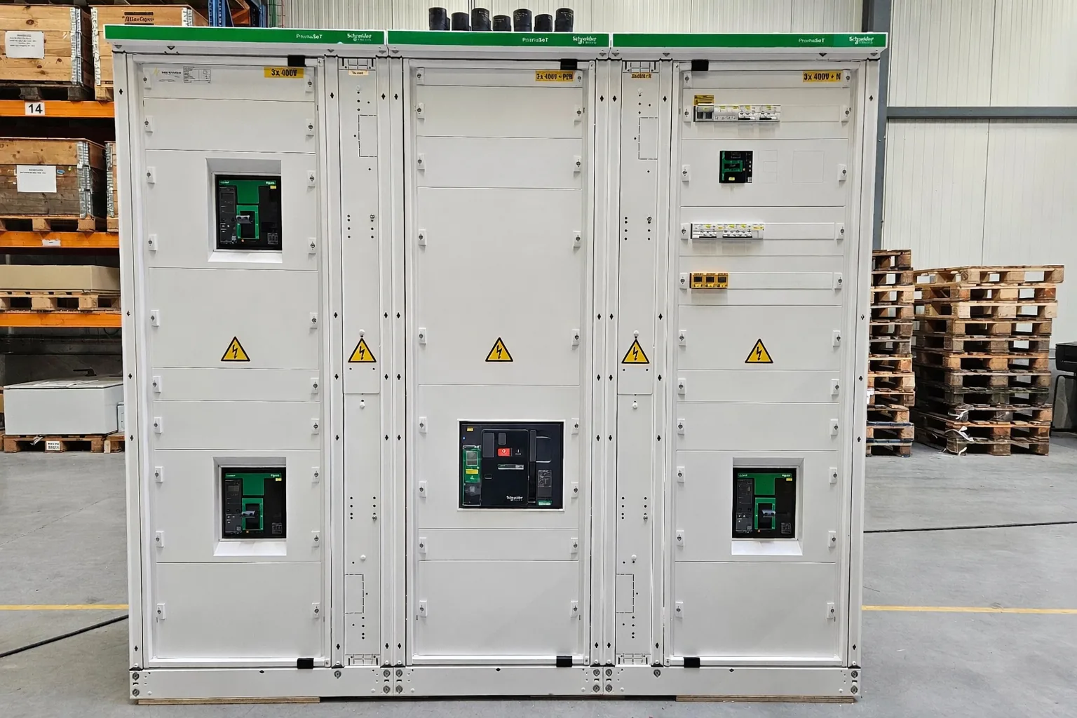 Prisma-verdeelbord van Schneider, gebouwd door Van Vooren