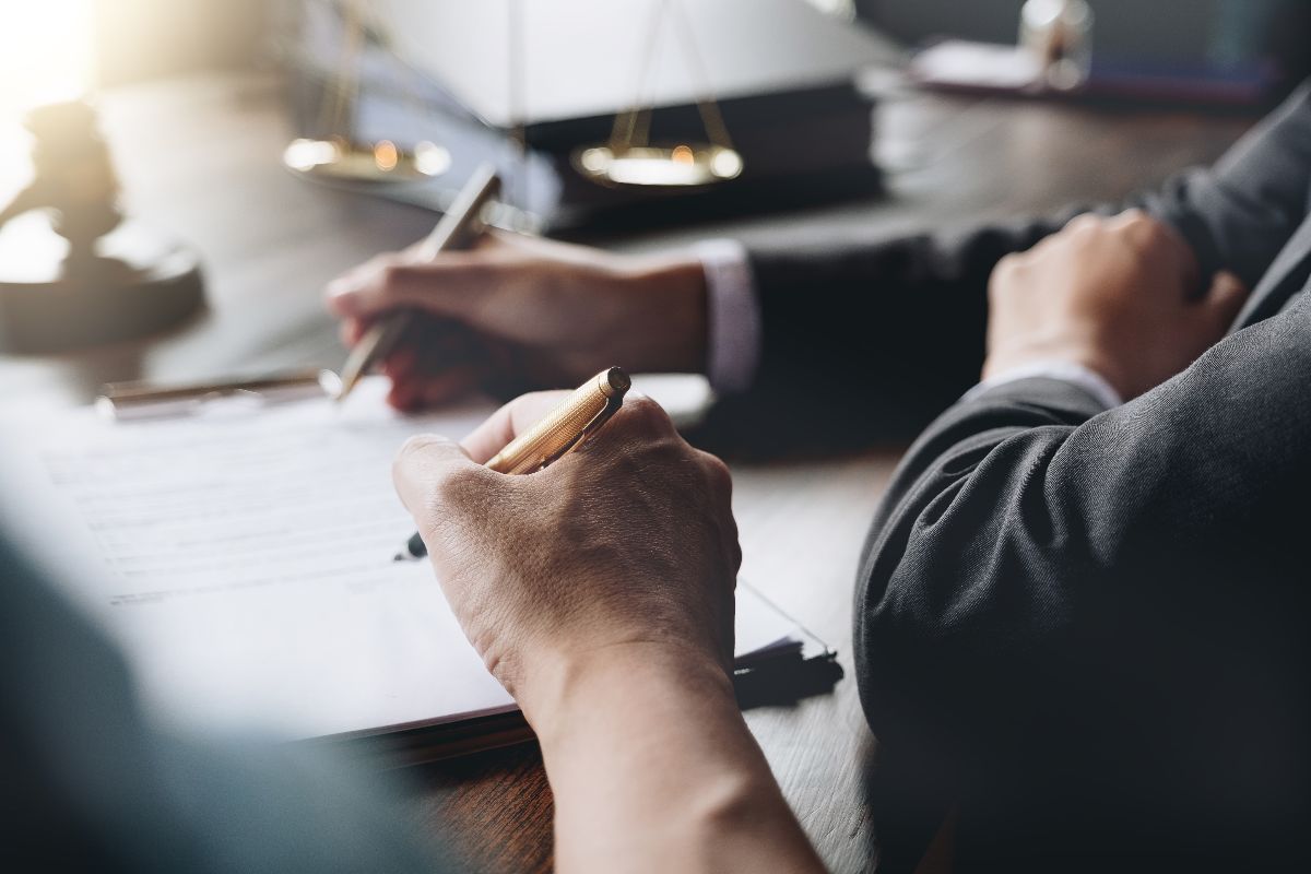 When is the Right Time to Hire An Attorney?