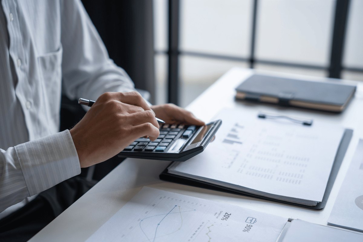 How to Choose the Right Charleston Private Equity Attorney for Your Fund or Investment