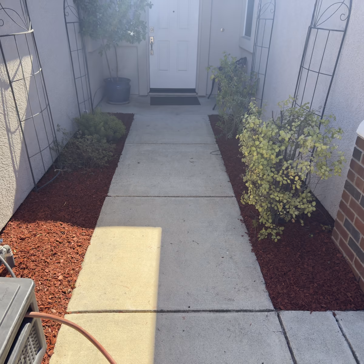 Hardscape installation by E&E Lawn Care in Sacramento, California