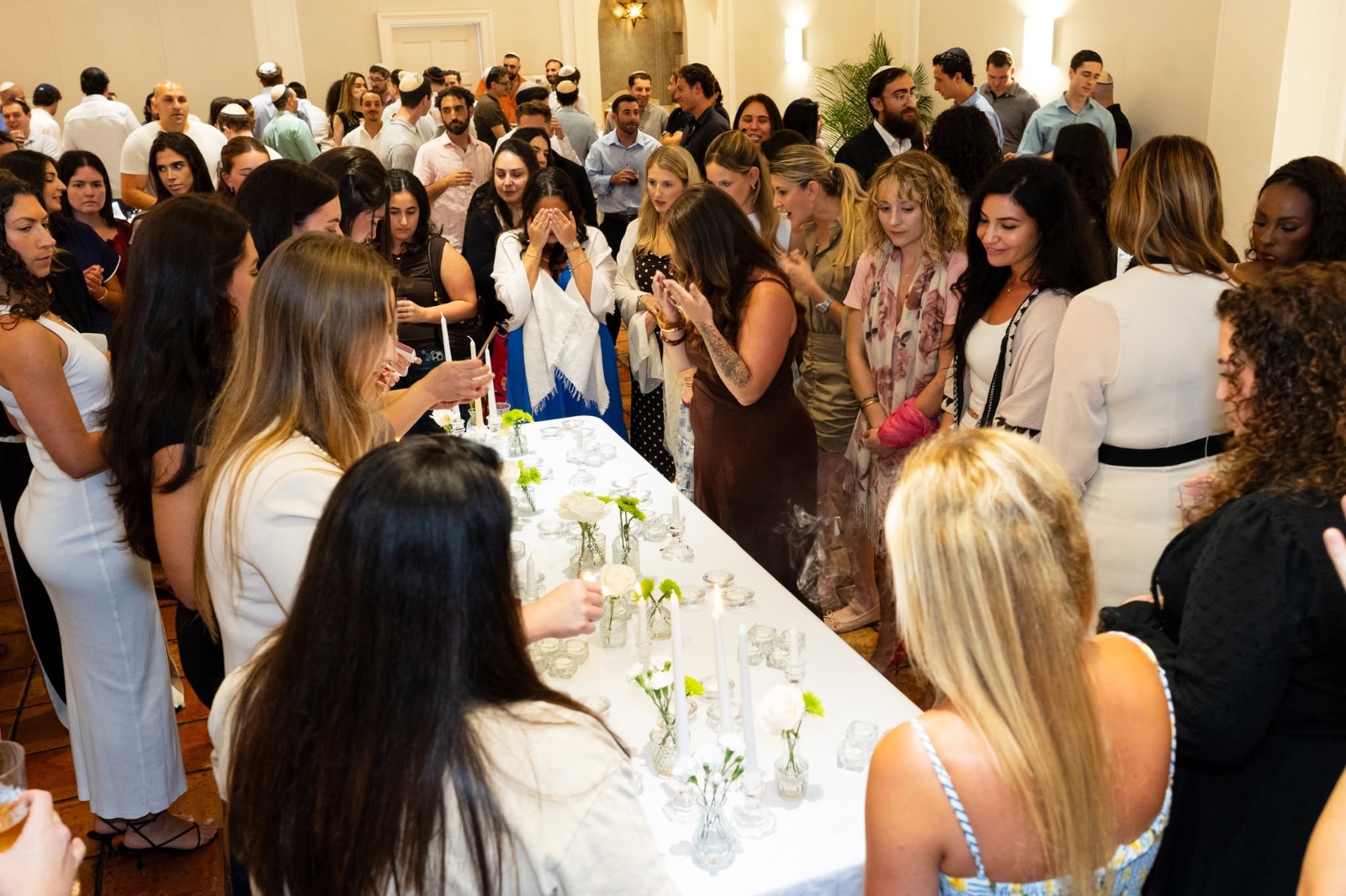 Young Jewish professionals at a YJP reception