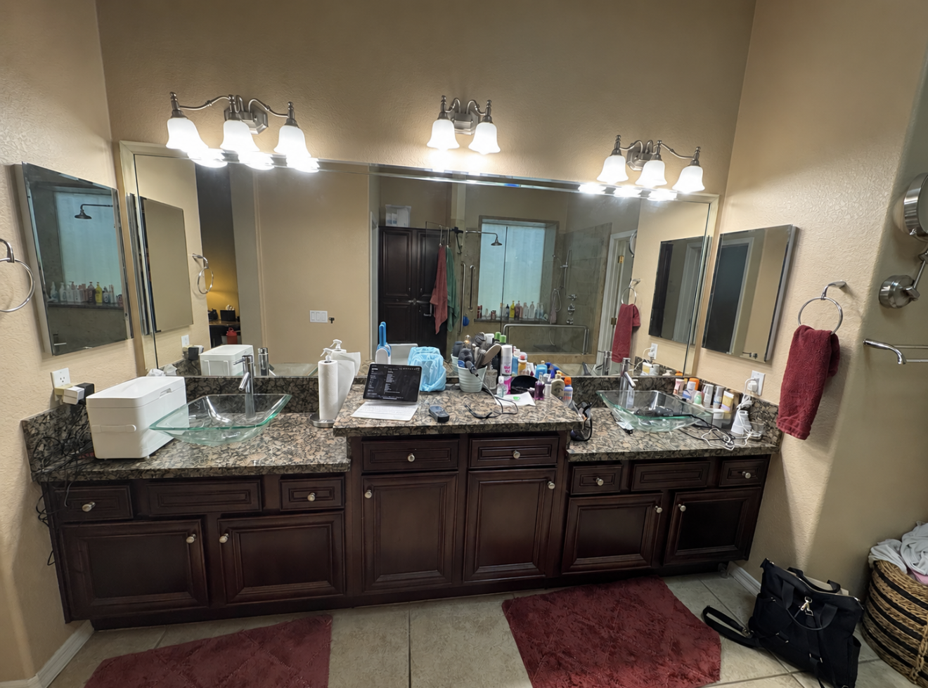 Bathroom before remodel