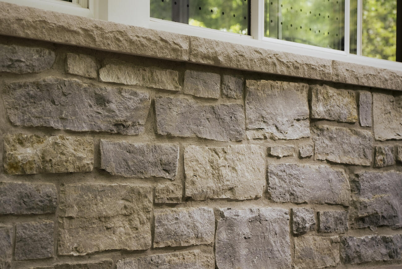 Natural stone wall craftsmanship