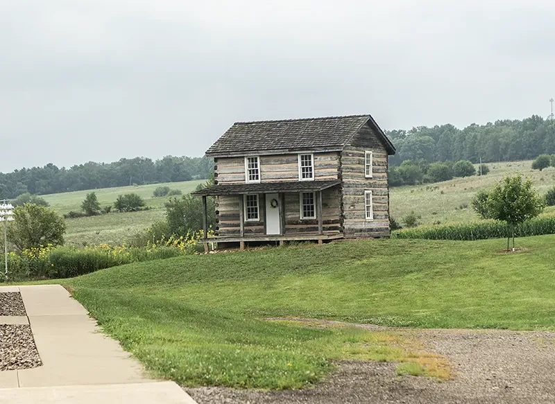 Historic log cabin in rural Wayne County