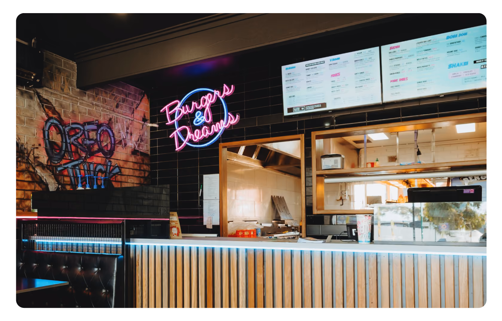 Fusion-Signage-Blog-Boss-Burger-Co-Store-Example-01