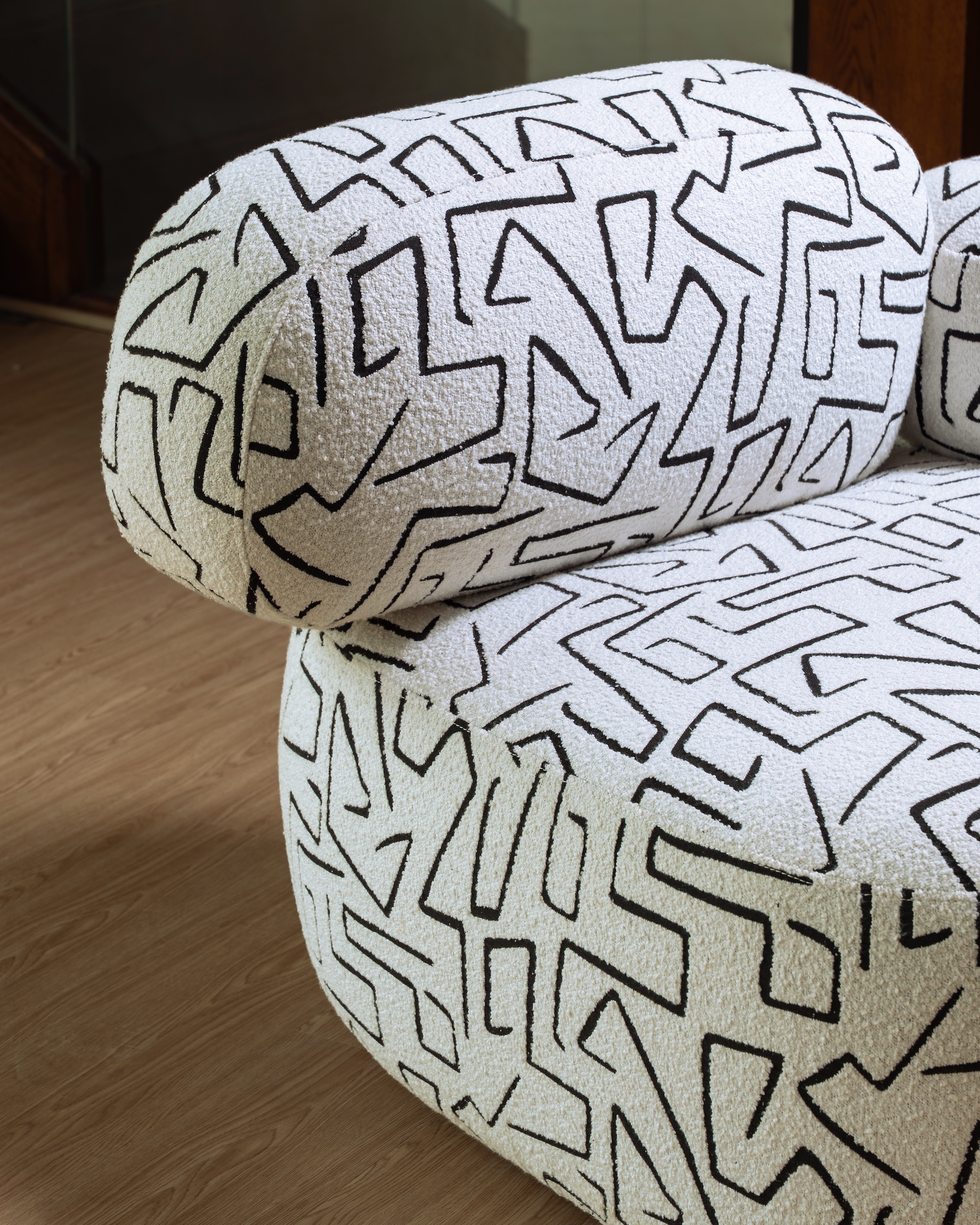 Arsenal Armchair Room