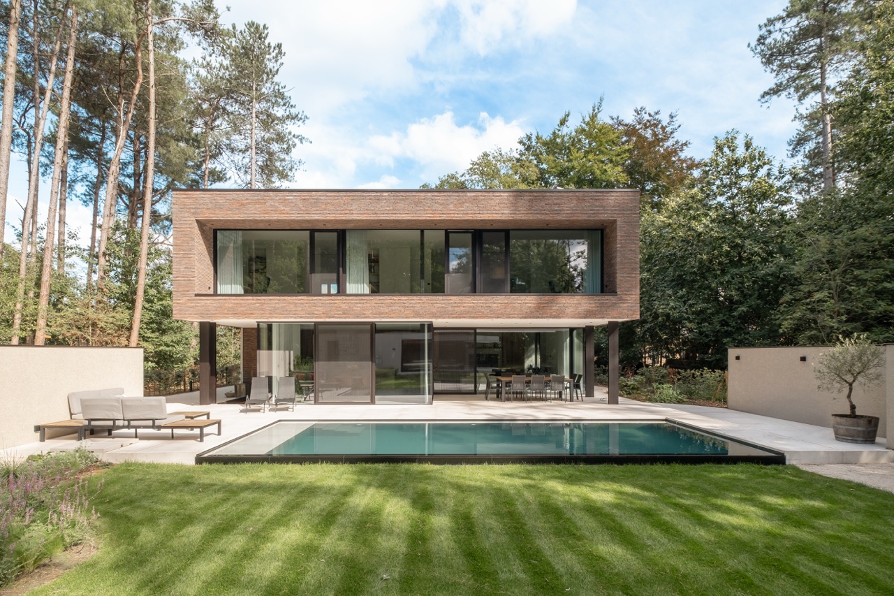 Compacte moderne betonwoning