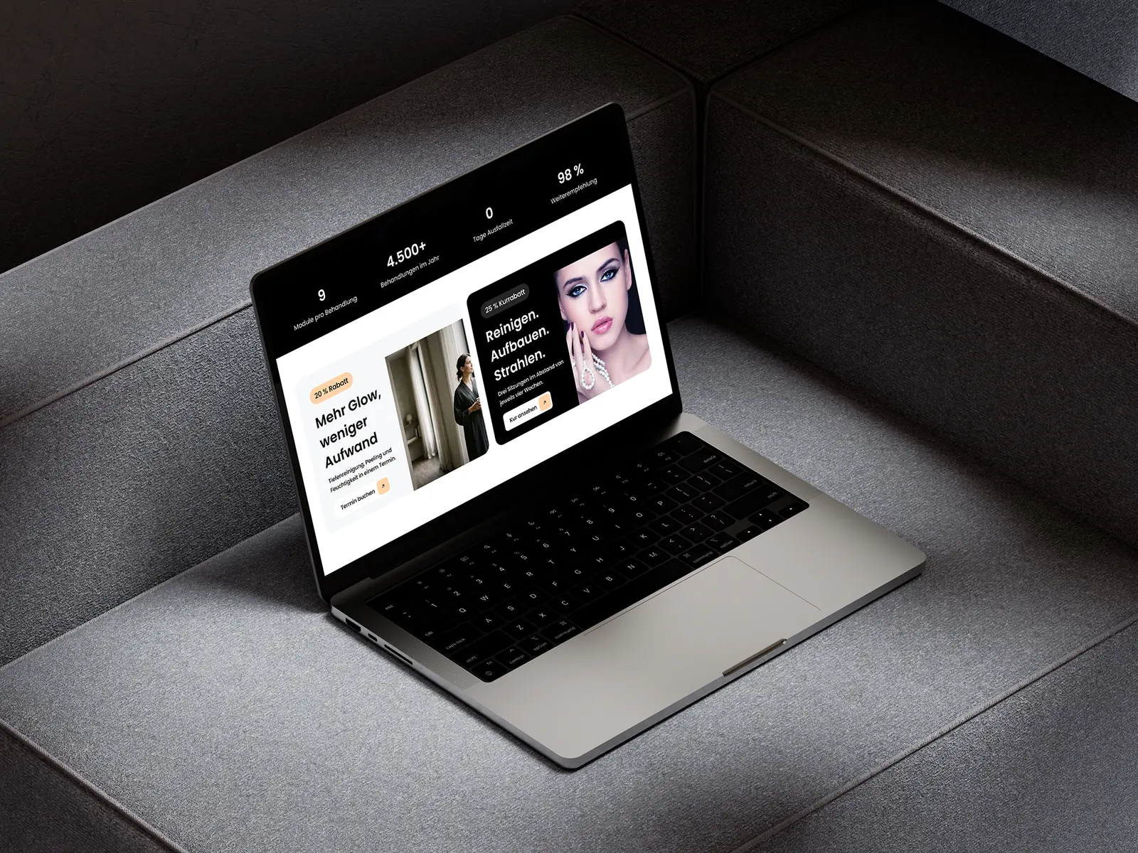 Musterseite in der Stilwelt Dark Contemporary: schwarze Beauty-Website mit hohem Kontrast und großen Nahaufnahmen, gebaut von KROND