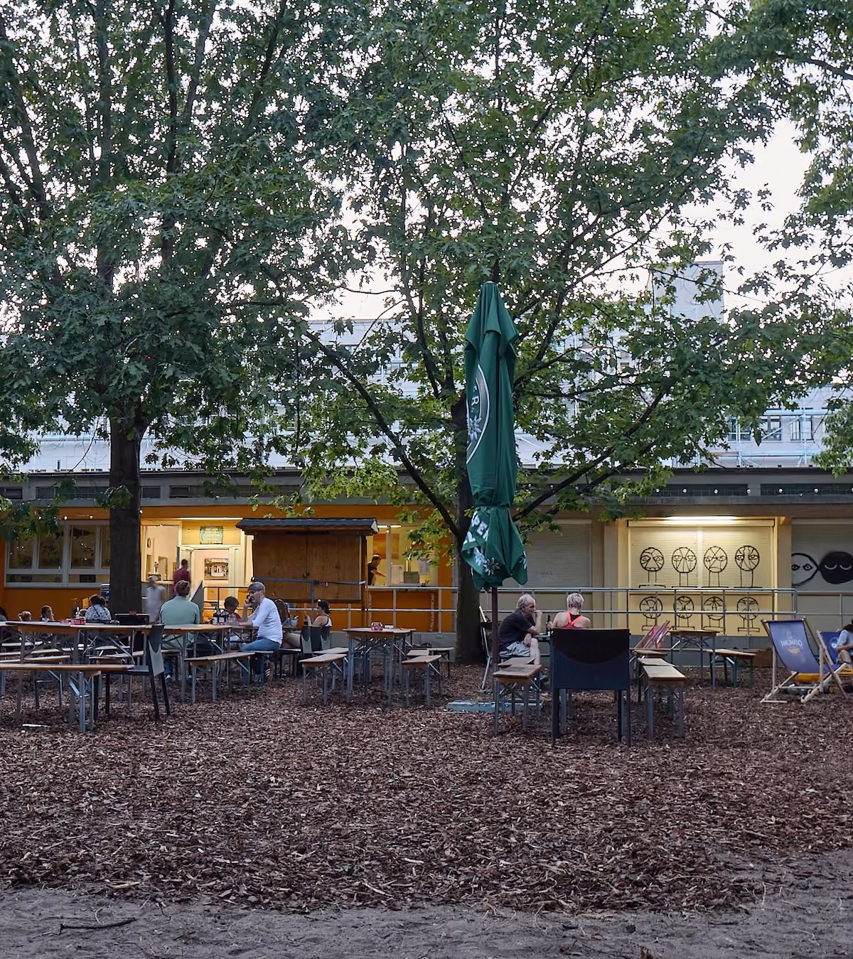 Wasserhäuschen Orange in der Gutleutstraße in Frankfurt