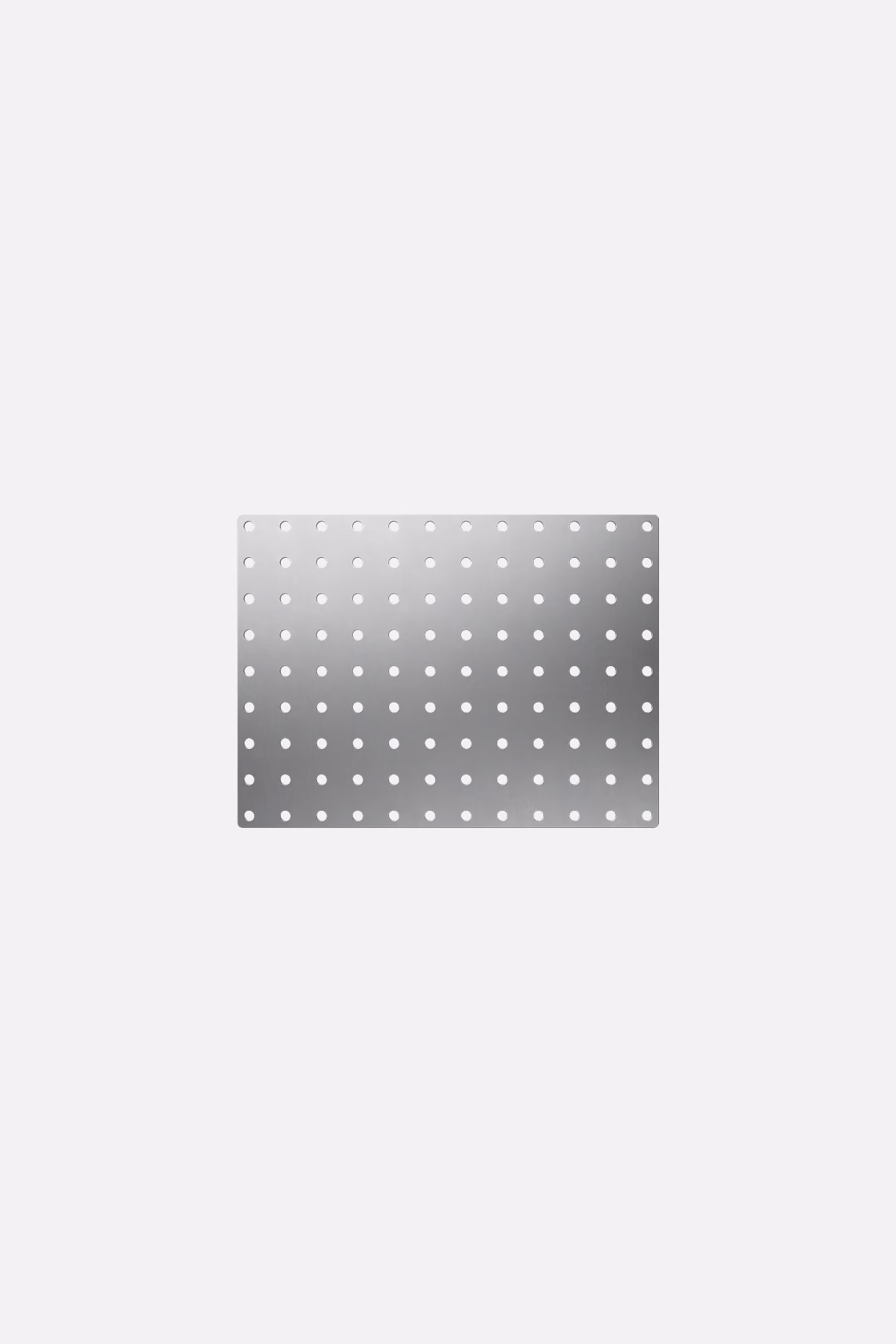 Rechteckiges Metallblech mit einem regelmäßigen Muster aus kleinen, kreisförmigen Löchern.
