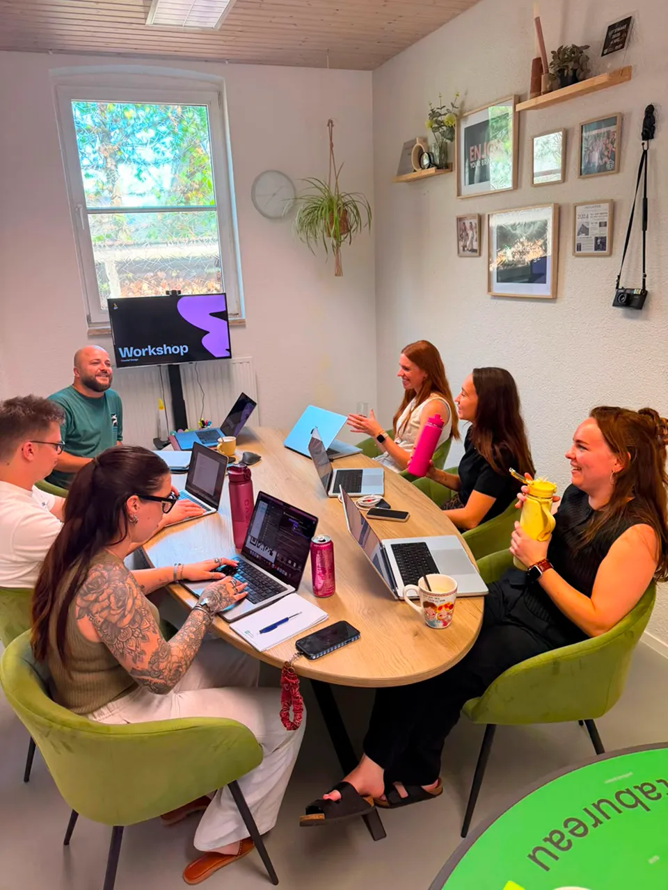 Brandlos geeft een workshop over Mediamonkeyz.
