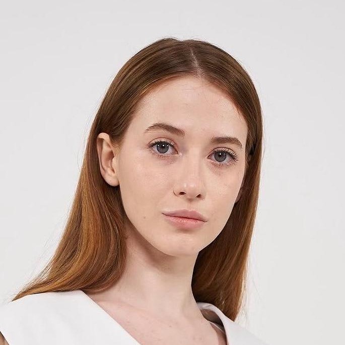 Oana Mican, Social Media and Community Manager