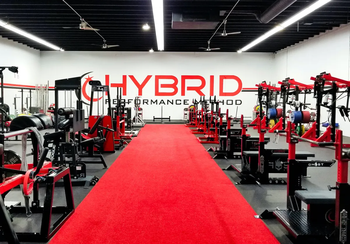 Rood tapijt voor fitnessruimte