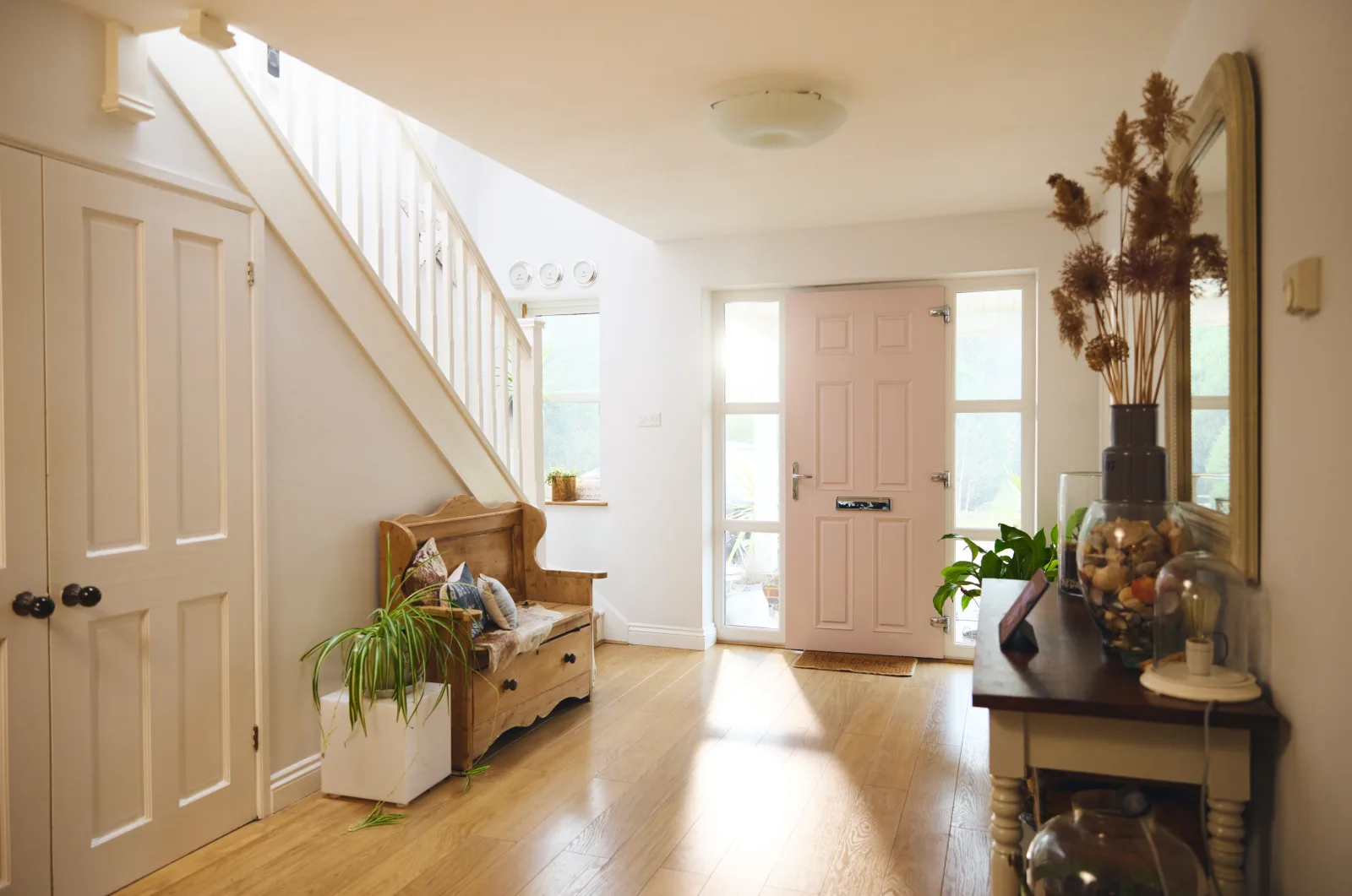 Appraiser measuring a room