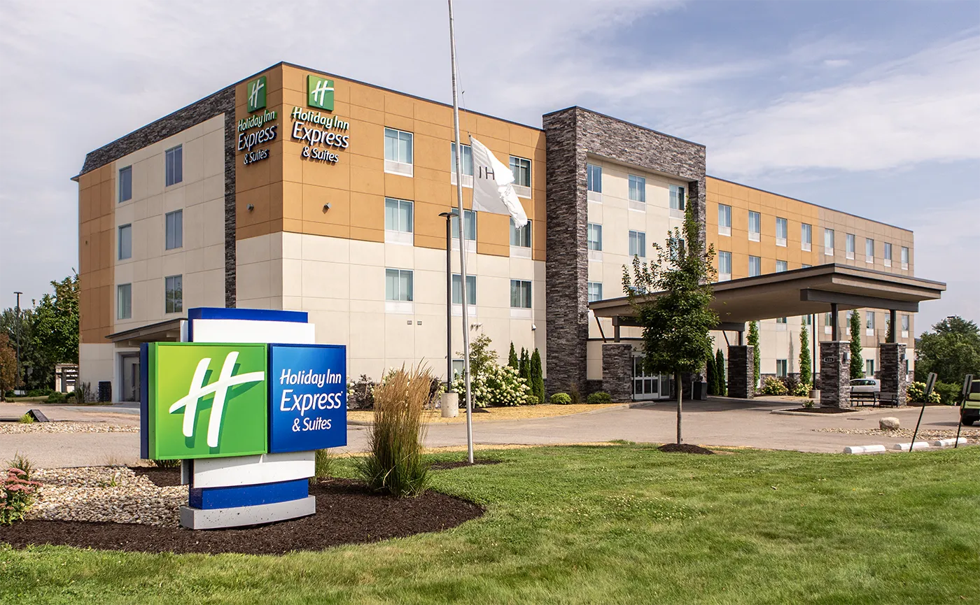 Holiday Inn Express and Suites Wooster