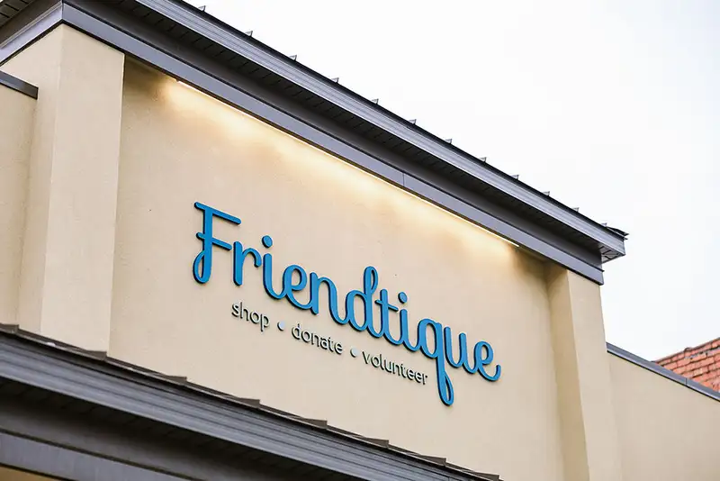Friendtique
