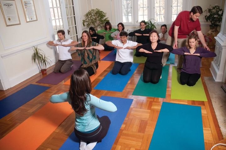 SKY Breath Meditation instructors lead breathwork practices.