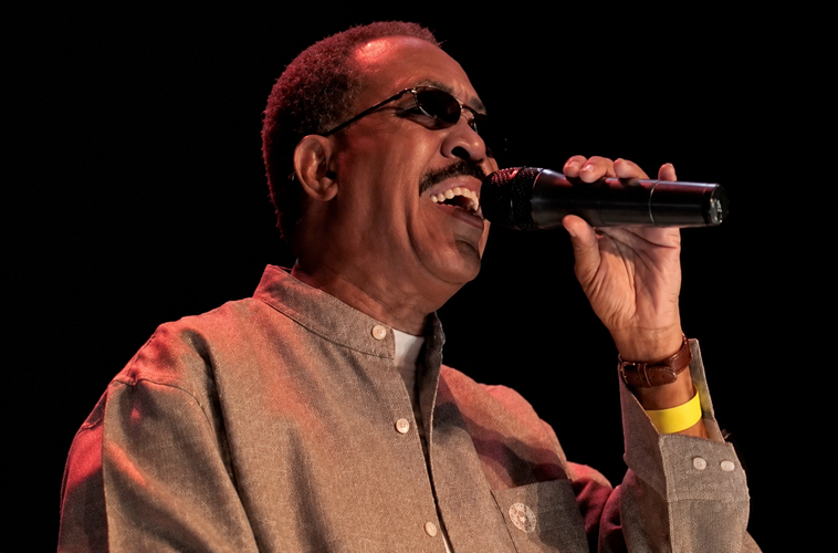 performing artist Tito Allen singing