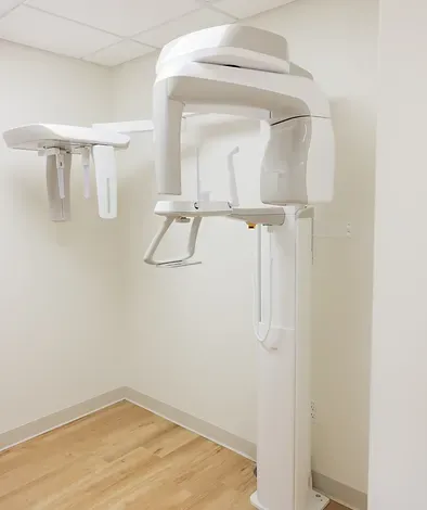 Panoramic X-ray machine at Ridgefield Orthodontics