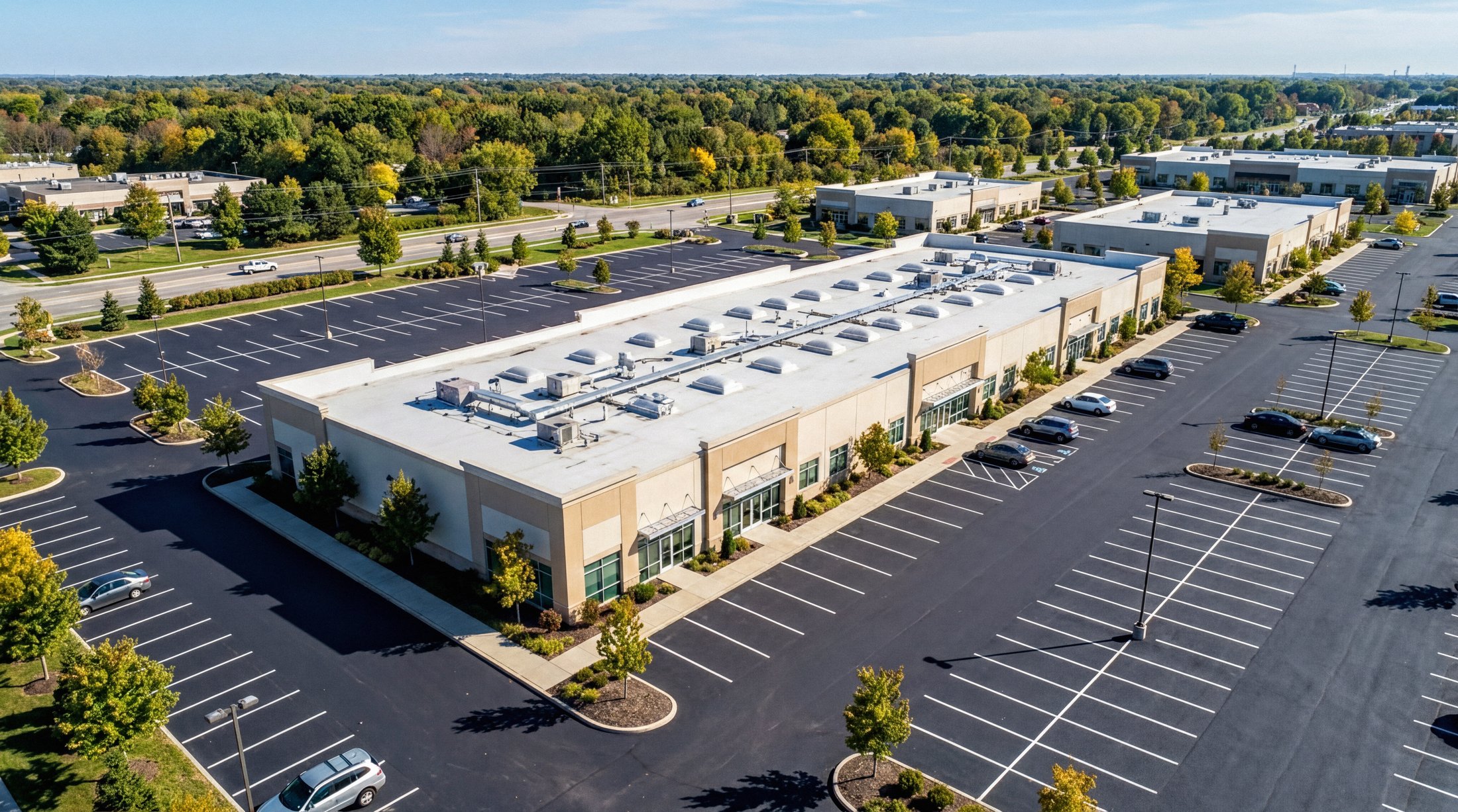 Office and flex development by West Wing Corporation
